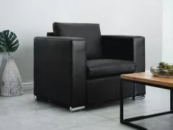 Beliani Musta Nahkaverhoiltu Nojatuoli HELSINKI -Käsinojalliset tuolit Winkel undef src sa picid 103200 type color image