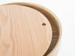 Beliani Sivupöytä Säilytystila Vaalea Puu/valkoinen OREGON -Käsinojalliset tuolit Winkel undef src sa picid 612079 type whitesh image