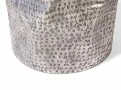 Beliani Sivupöytä Tiikki Hopea GORDON -Käsinojalliset tuolit Winkel undef src sa picid 678512 type whitesh image