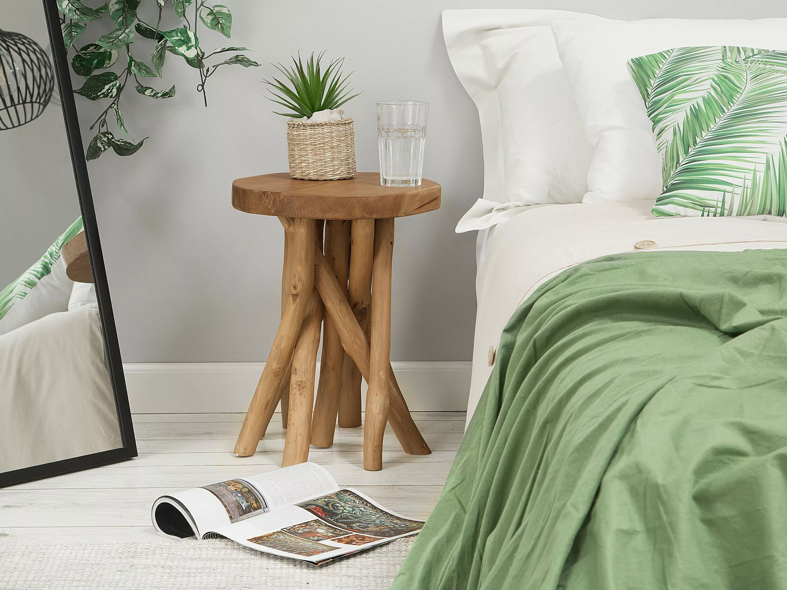 Beliani Sivupöytä Vaalea Tiikkipuu MERRITT - Image 2