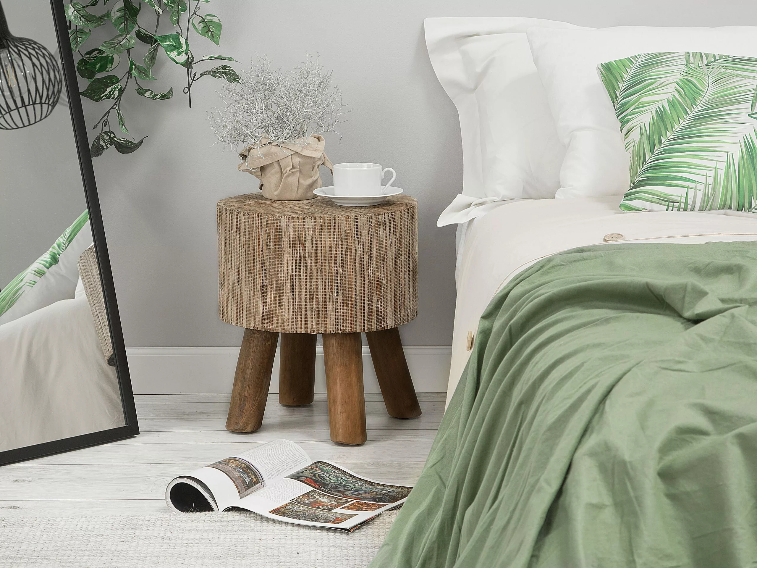 Beliani Sivupöytä Tiikki Vaalea Puu TULITA - Image 2