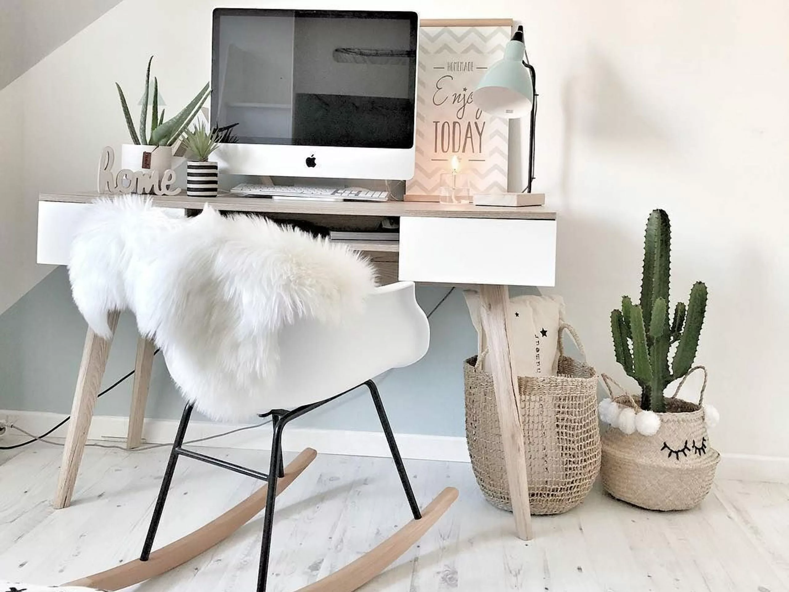 Beliani Keinutuoli Muovi Valkoinen HARMONY - Image 4