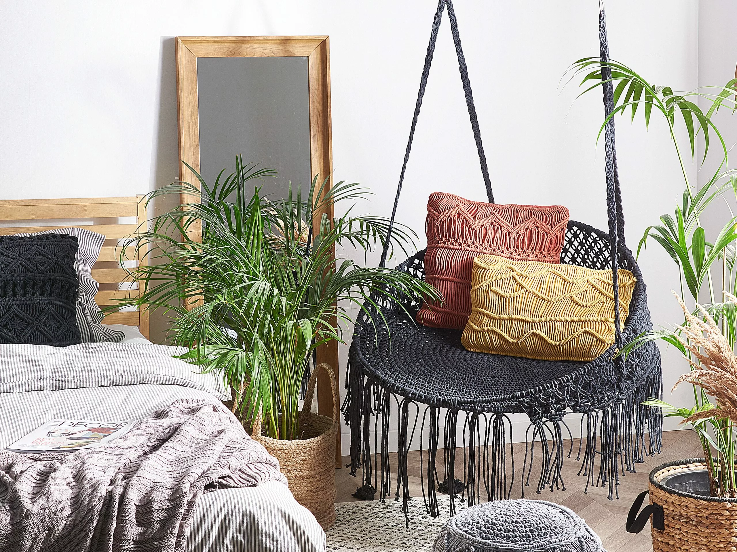 Beliani Riippuva Tuoli Kankainen Musta BUNYAN 2 Beliani Riippuva Tuoli Kankainen Musta BUNYAN - Image 2