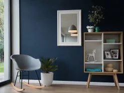 Beliani Keinutuoli Muovi Harmaa HARMONY -Käsinojalliset tuolit Winkel undef src sa picid 801616 type whitesh image