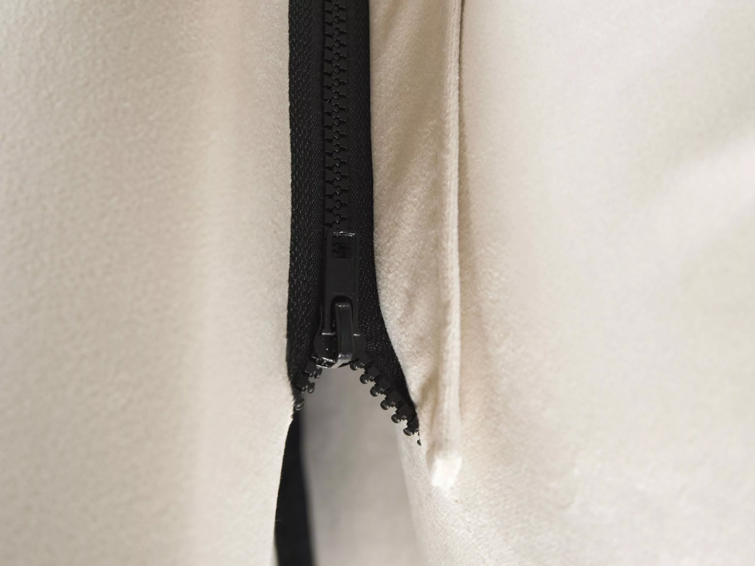 Beliani Sänky Sametti Säilytystila Vaalea Beige BATILLY Useita Kokoja - Image 10