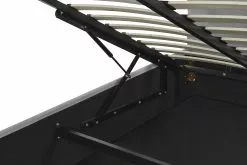 Beliani Sänky Sametti Säilytystila Vaaleanharmaa VAUCLUSE Useita Kokoja 17 Beliani Sänky Sametti Säilytystila Vaaleanharmaa VAUCLUSE Useita Kokoja -Käsinojalliset tuolit Winkel undef src sa picid 837439 type whitesh image