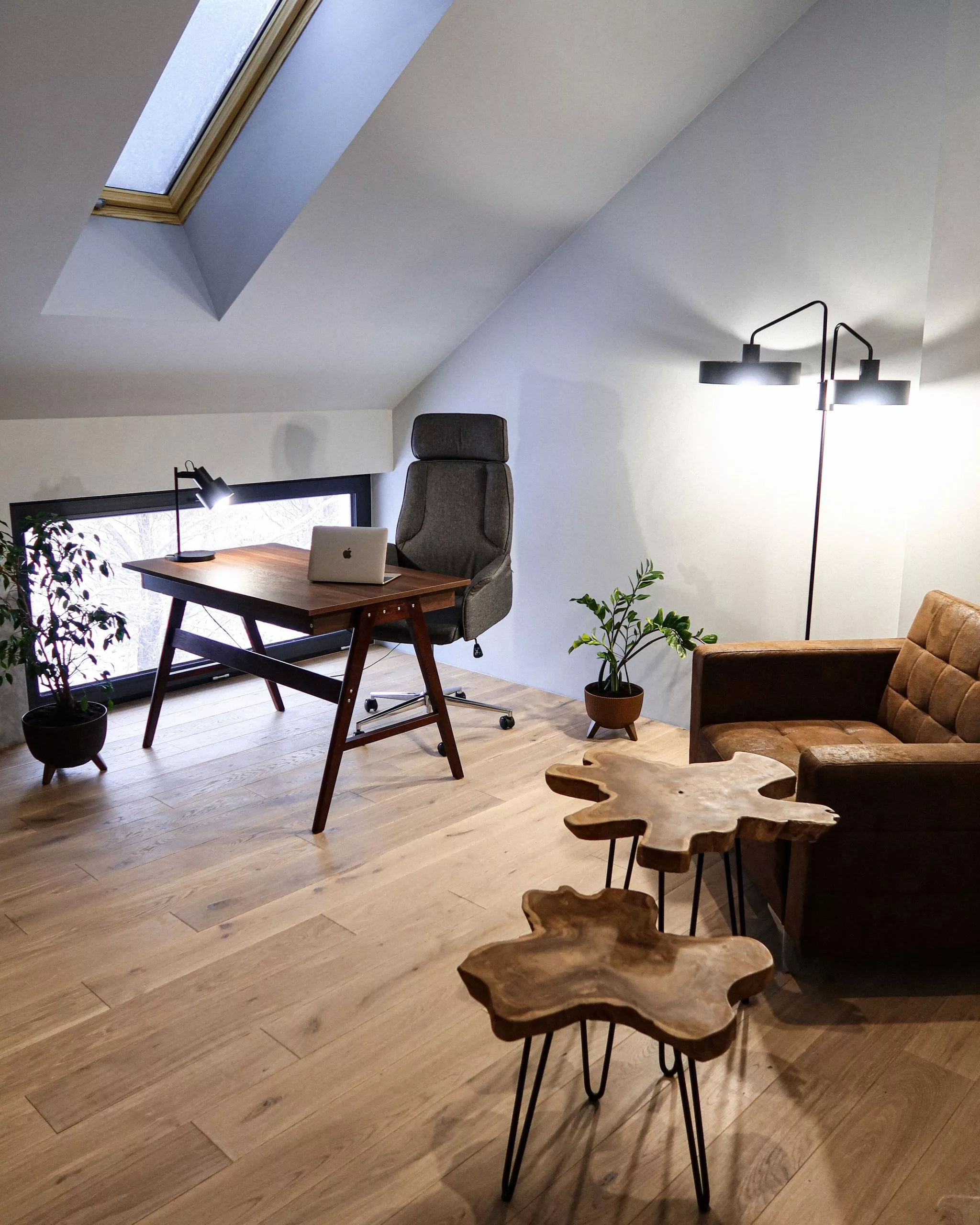 Beliani Ruskea Keinonahkaverhoiltu Nojatuoli ABERDEEN - Image 4