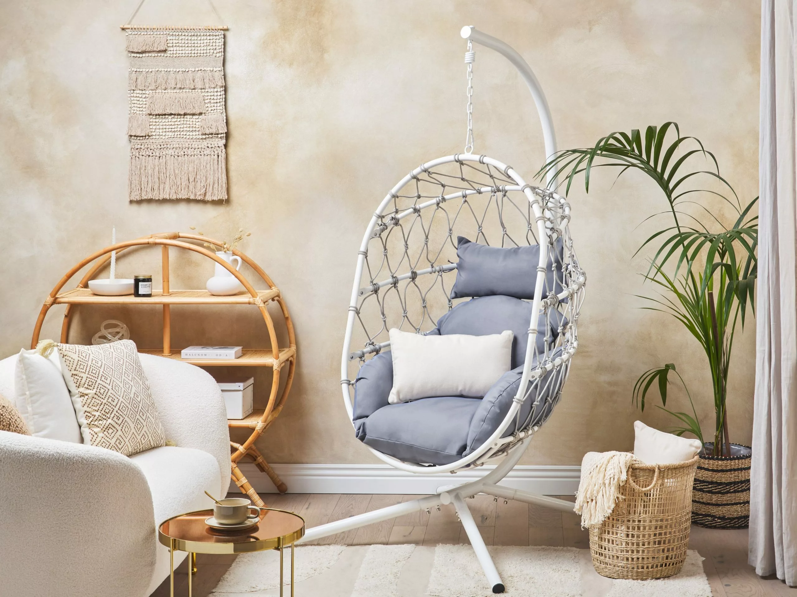 Beliani Sivupöytä Peililasitasolla Rauta Kulta LUCEA - Image 8