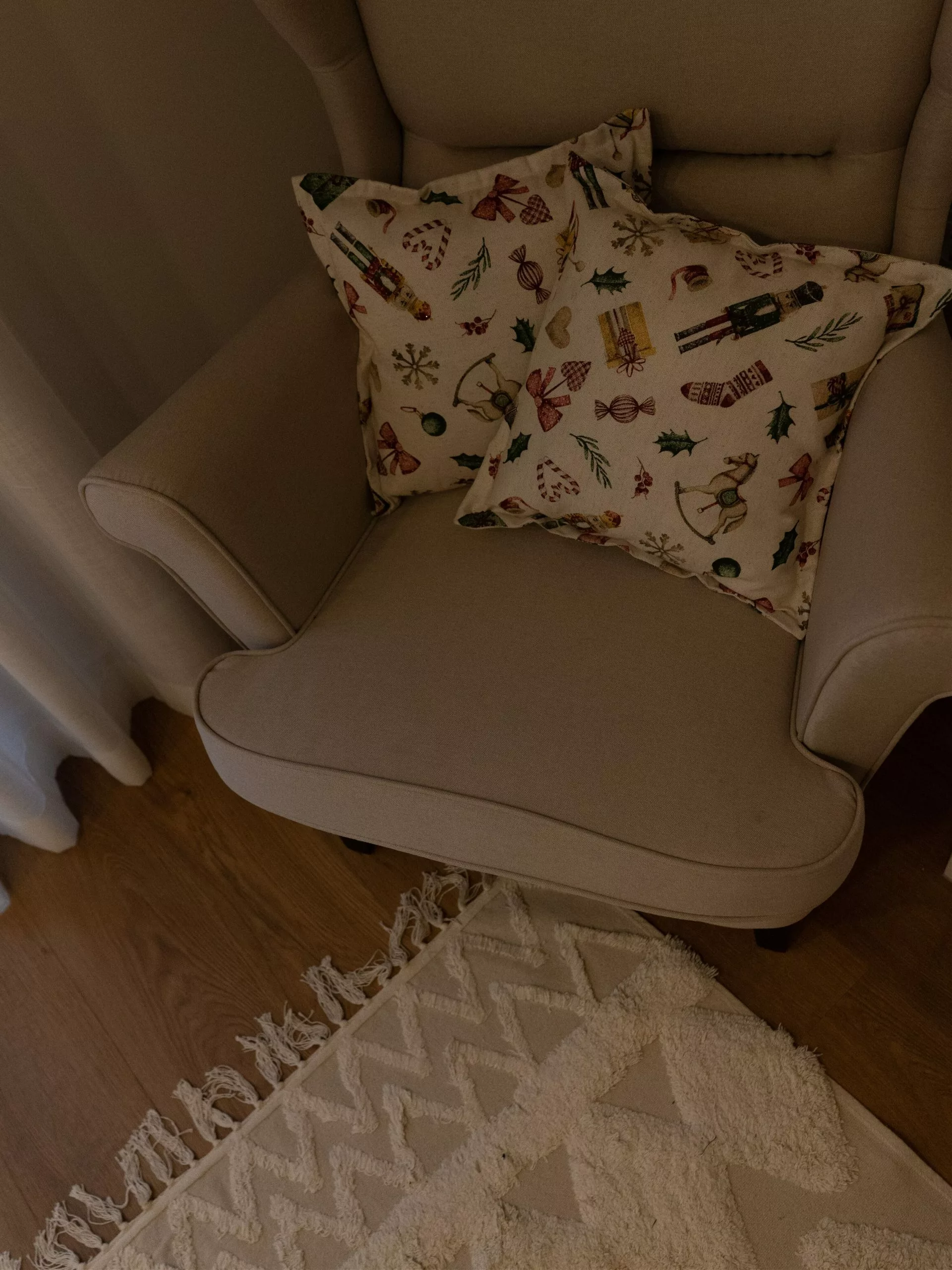 Beliani Nojatuoli Harmaa ABSON - Image 5