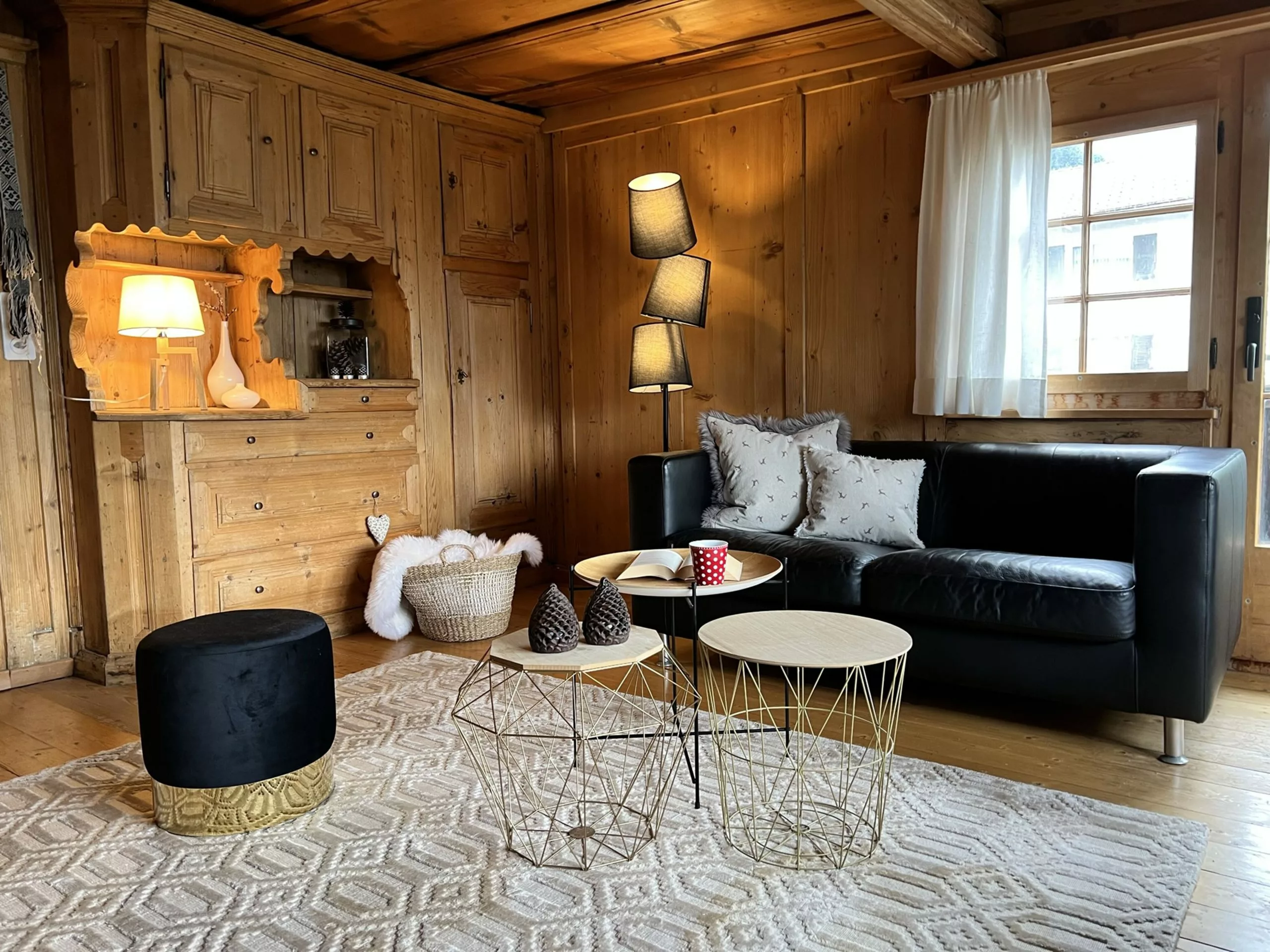 Beliani Sivupöytä Metalli Säilytystila Kulta LANARK - Image 4