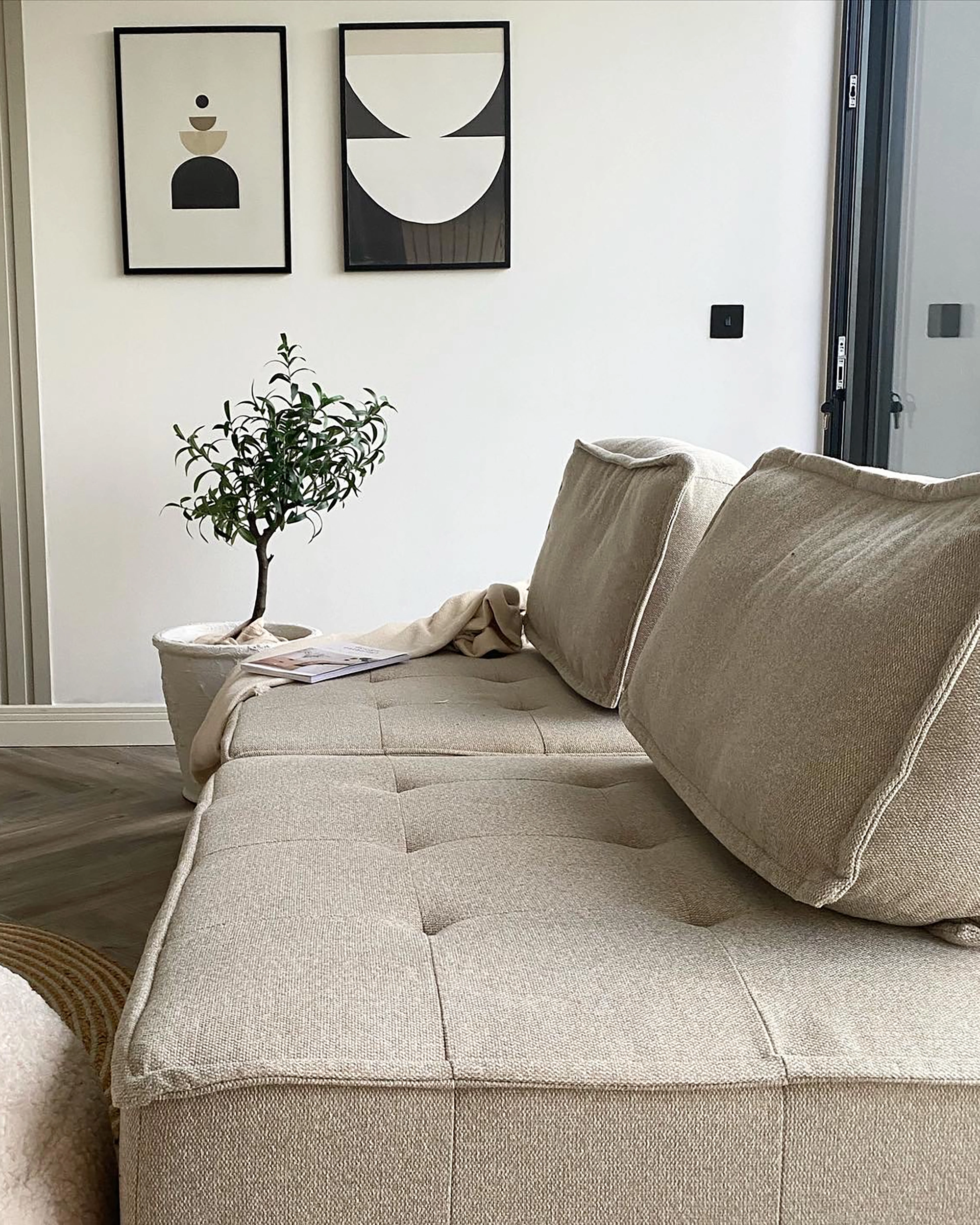 Beliani Sohvan Osa 1-istuttava Beige TIBRO - Image 4