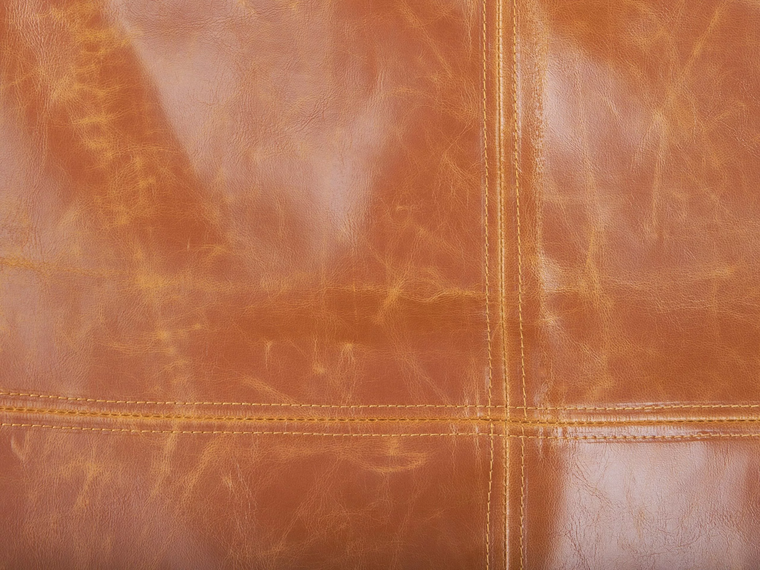 Beliani Nojatuoli Keinonahka Kullanruskea NYBRO 7 Beliani Nojatuoli Keinonahka Kullanruskea NYBRO - Image 7