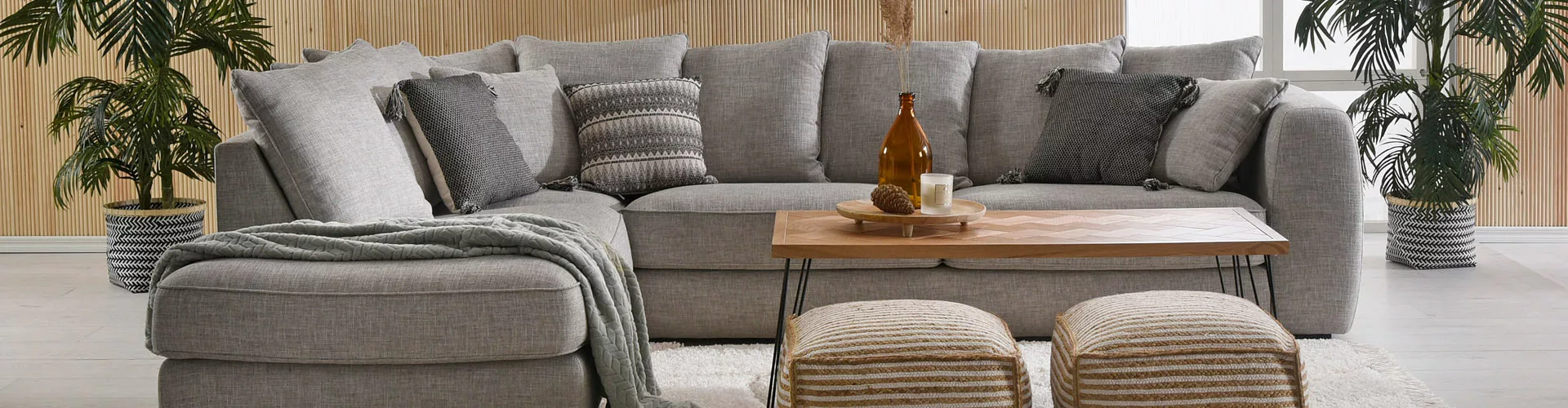 Edessä -Käsinojalliset tuolit Winkel sohvat